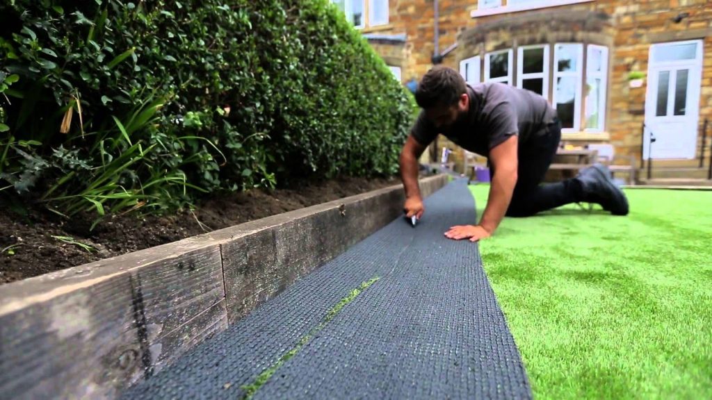 artifical grass installation