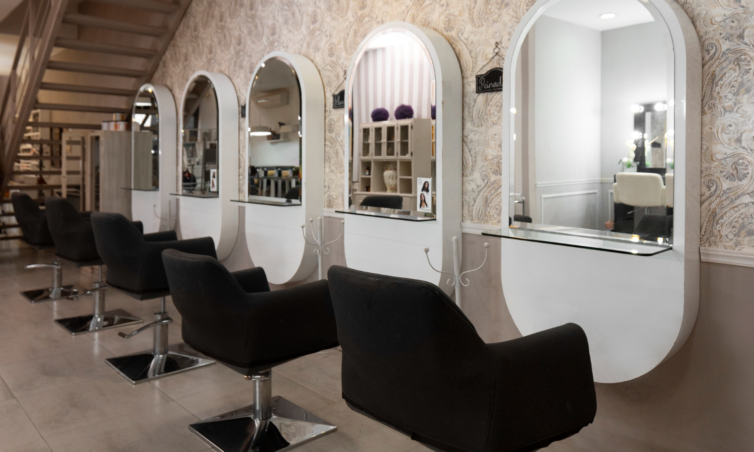 Hair Salon Suite Rental vs Salon Rental Space Which is the Right