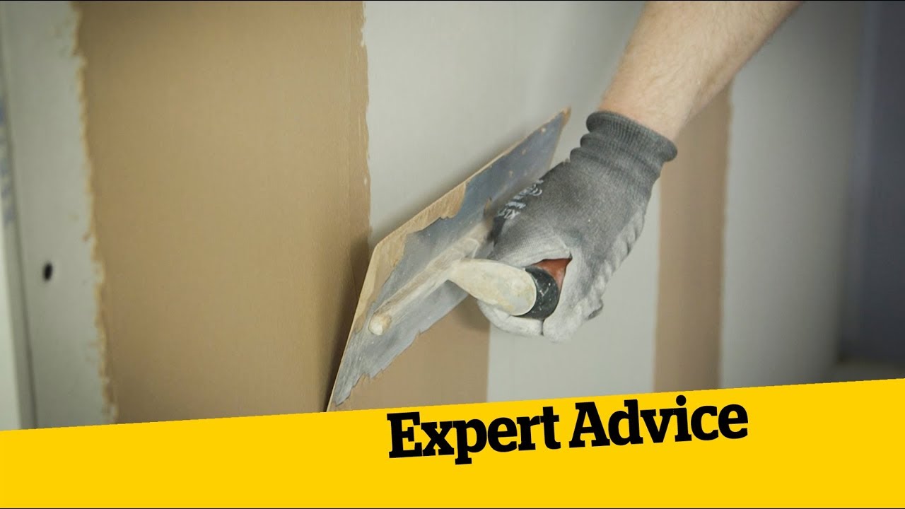 What's the Difference Between Skimming and Plastering?