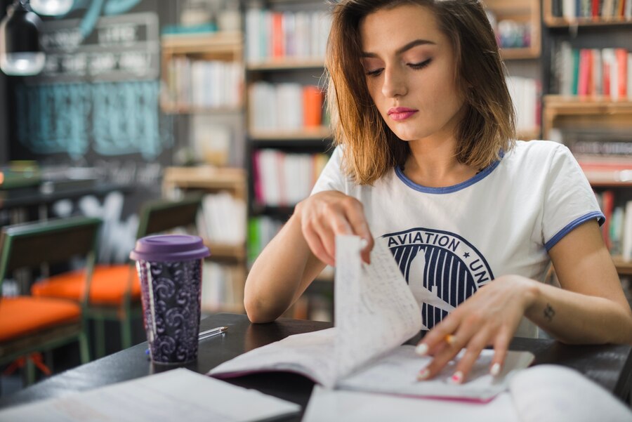 What Are the Benefits of Being a Book Publisher?